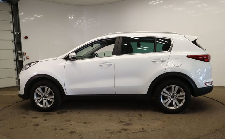 2017 Kia Sportage 1.6 GDi ISG 2 5 DOOR PETROL + 1 OWNER FROM NEW+ EX COMPANY CAR + HPI CLEAR  EST...