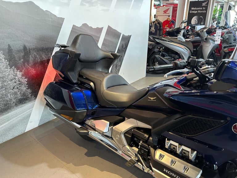 Honda GL1800 Goldwing 2020 with 27,043 miles 