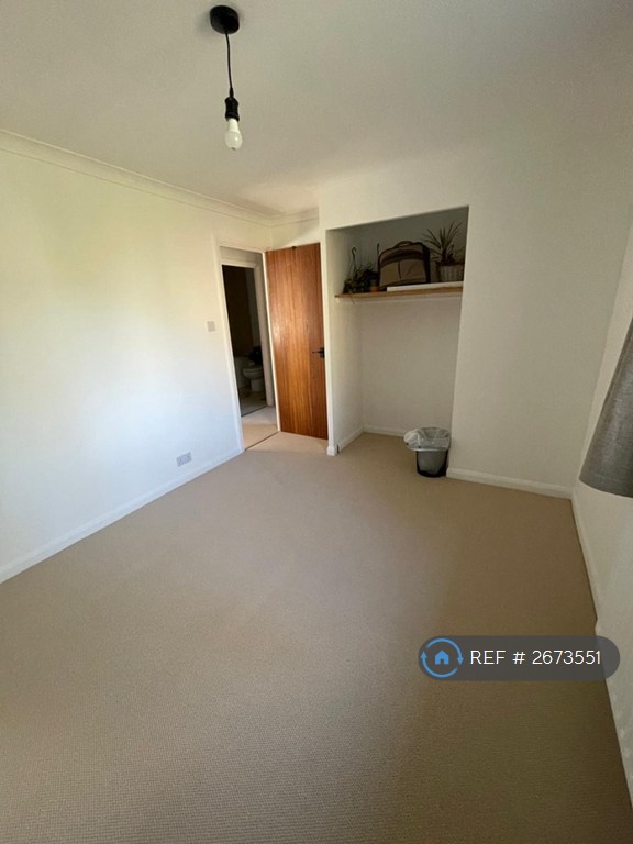 4 bedroom house in Holland Drive, London, SE23 (4 bed) (#2673551)