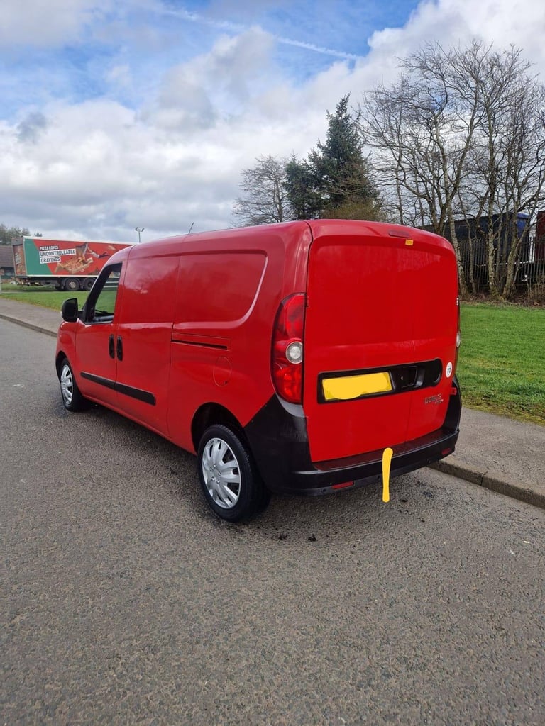 2014/ fiat doblo 1.3 Multijet 16v lwb 80k fsh  sim  connect berlingo caddy partner kangoo combo
