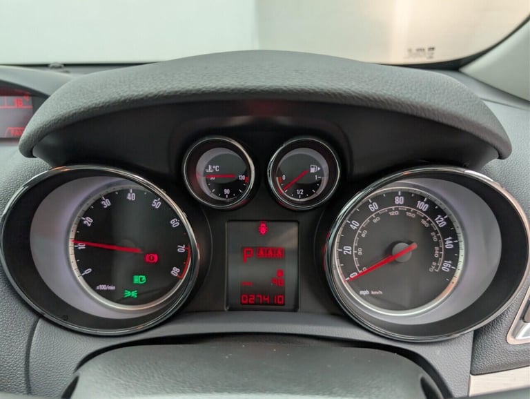 2016 Vauxhall Mokka 1.4i Turbo SE SUV 5dr Petrol Auto 2WD Euro 6 (140 ps) - PARKING SENSORS + C H...