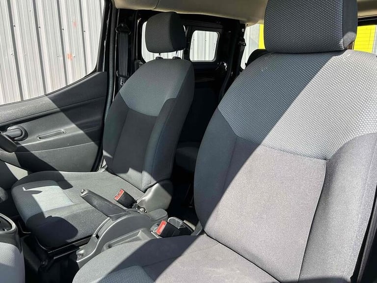 2020 Nissan eNV200 Evalia 40kWh Acenta Combi Van Double Cab 5dr Electric Auto (5 Seat, Quick Char...