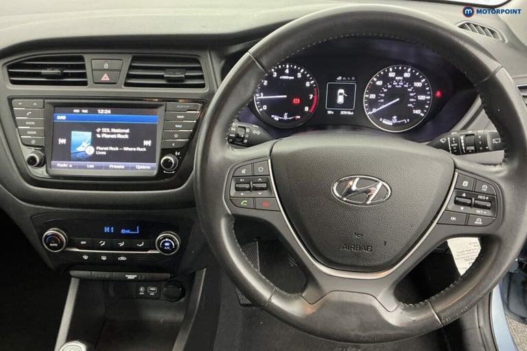 2017 Hyundai i20 1.2 Premium Nav 5dr HATCHBACK PETROL Manual