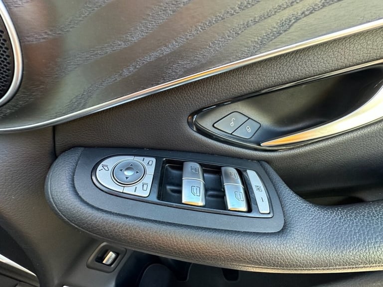 2015 Mercedes-Benz GLC 2.1 GLC250d Sport SUV 5dr Diesel G-Tronic 4MATIC Euro 6 (s/s) (204 ps) EST...