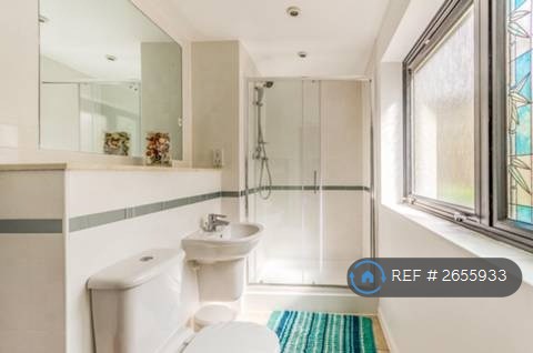 2 bedroom flat in Pelling Street, London, E14 (2 bed) (#2655933)