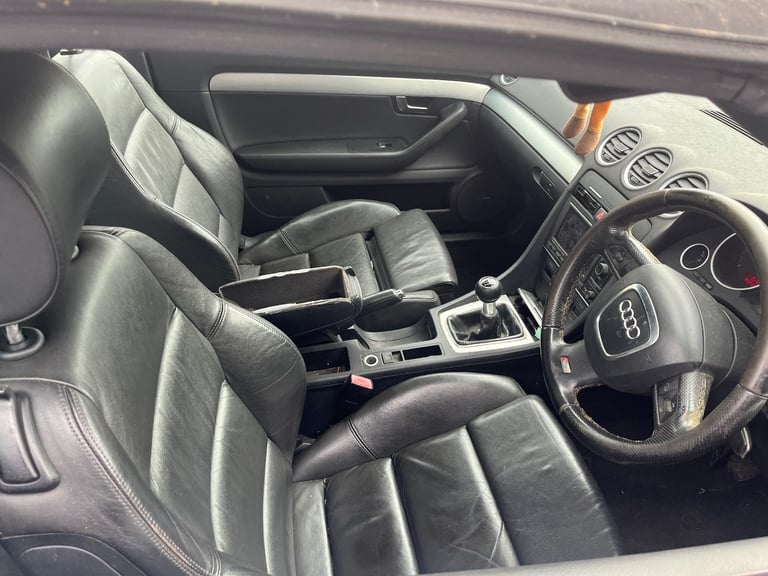 Audi a4 convertible b7 2.0 tdi 2009 blue BREAKING FOR PARTS 