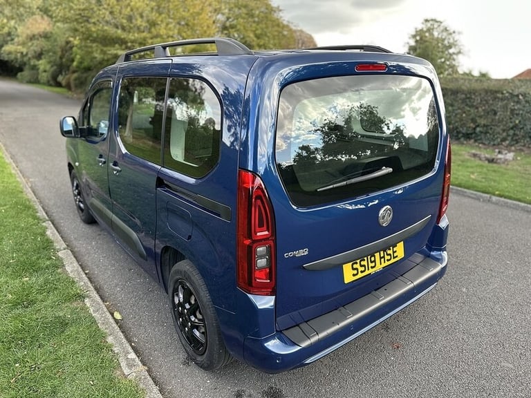 2019 Vauxhall Combo Life Turbo Design MPV Petrol Manual