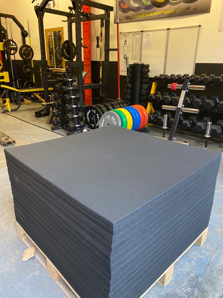 image for Premium Rubber Gym Flooring Mats 20MM CLEARANCE