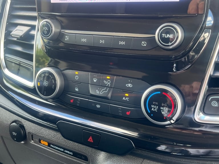  Ford Transit Custom 2.0 EcoBlue 130ps L2 H1 Limited Van Diesel