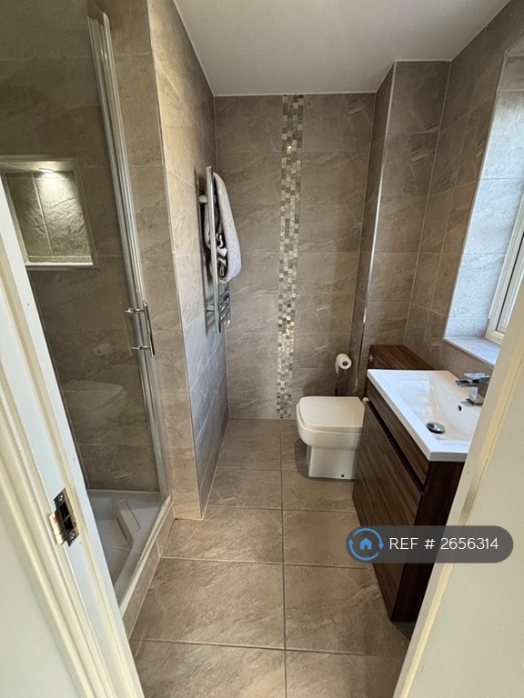 3 bedroom house in Primrose Way, Minster On Sea, Sheerness, ME12 (3 bed) (#2656314)
