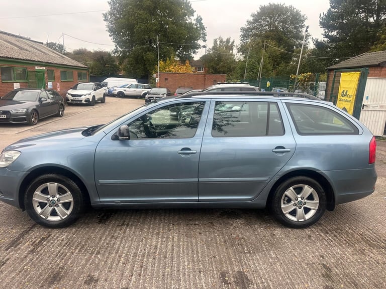2011 Skoda Octavia 1.6 MPI SE Euro 5 5dr ESTATE Petrol Manual