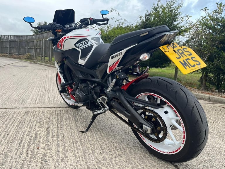 2018 18 YAMAHA MT09 ABS MT-09 STUNNING ANNIVERSARY COLOURS EXTRAS 13k MILE MT 09