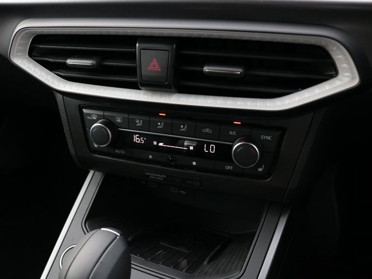  SEAT Arona 1.0 TSI FR Black Edition SUV 5dr Petrol DSG Euro 6 (s/s) (115 ps) Petrol Automatic