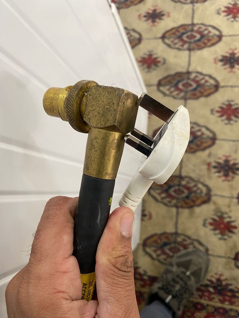 Beautiful 50 CM Electra White Gas Cooker Oven/Grill For Sale