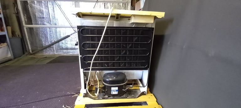 Table top freezer
