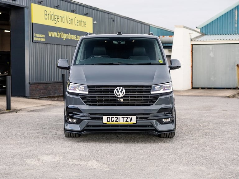 2021 Volkswagen Transporter TDI T32 Highline Combi Van Diesel Automatic