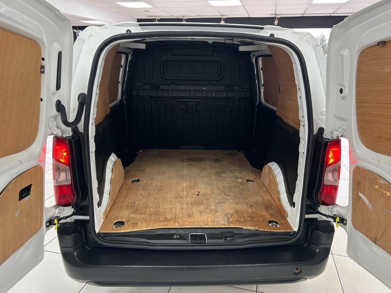 2021 Toyota ProAce 1.5 BlueHDi Active Short Panel Van SWB Euro 6 5dr PANEL VAN Diesel Manual
