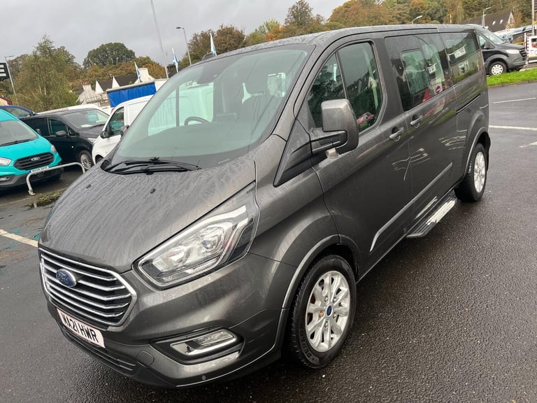 image for 2021 Ford Tourneo Custom 2.0 320 EcoBlue Titanium Auto L2 Euro 6 (s/s) 5dr MPV Diesel Automatic