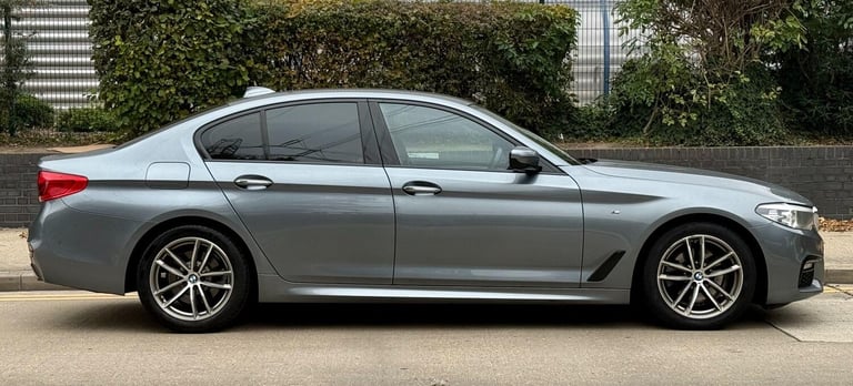 2017 BMW 5 Series 2.0 520d M Sport Saloon 4dr Diesel Auto Euro 6 (s/s) (190 ps) SALOON Diesel Aut...