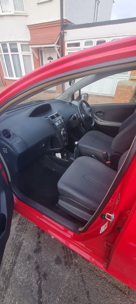 Toyota, YARIS, Hatchback, 2009, Manual, 1329 (cc), 5 doors