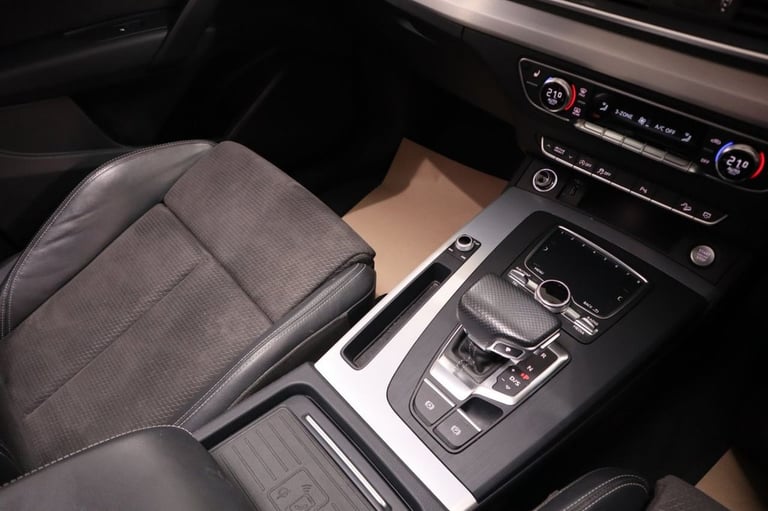 2019 19 AUDI Q5 2.0 TDI 40 S LINE SUV 5DR DIESEL S TRONIC QUATTRO EURO 6 (S/S) (