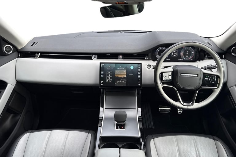 2025 Land Rover Range Rover Evoque 2.0 D200 Dynamic HSE 5dr SUV DIESEL Automatic