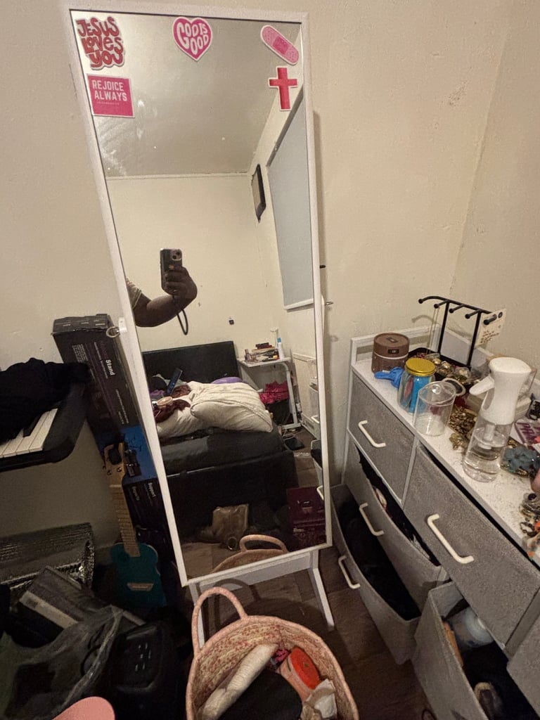 image for Mirror Jewellery Cabinet Armoire, Standing Full-Length Mirror, Lockable Jewellery Organiser