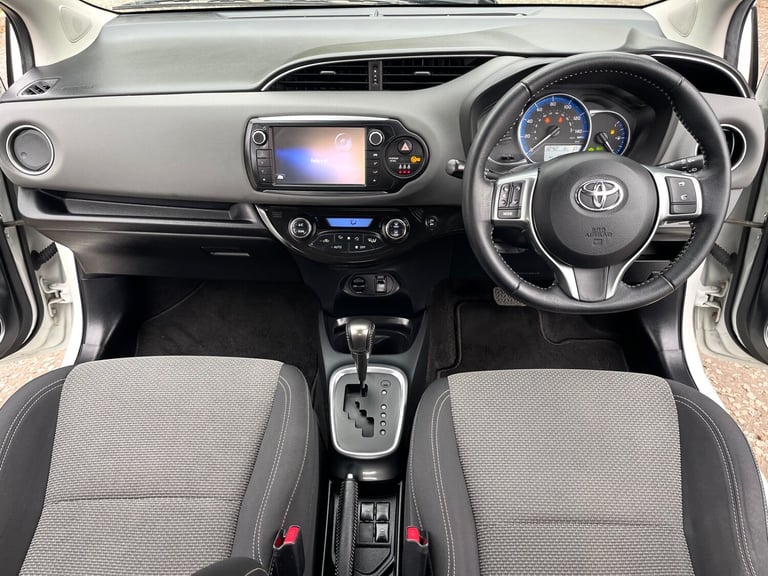 2015 Toyota Yaris 1.5 Hybrid Icon 5dr CVT ULEZ Compliance  HATCHBACK Petrol/Electric Hybrid Autom...