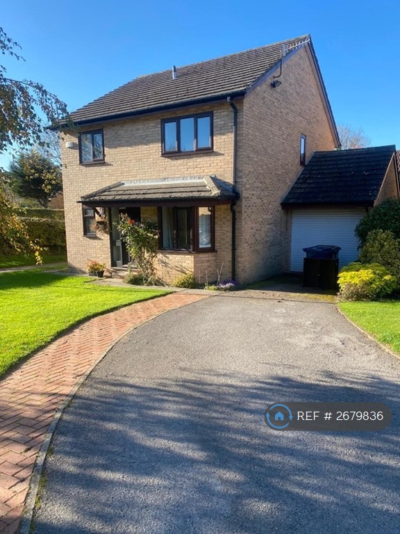 4 bedroom house in Gold Crest, Guisborough, TS14 (4 bed) (#2679836)