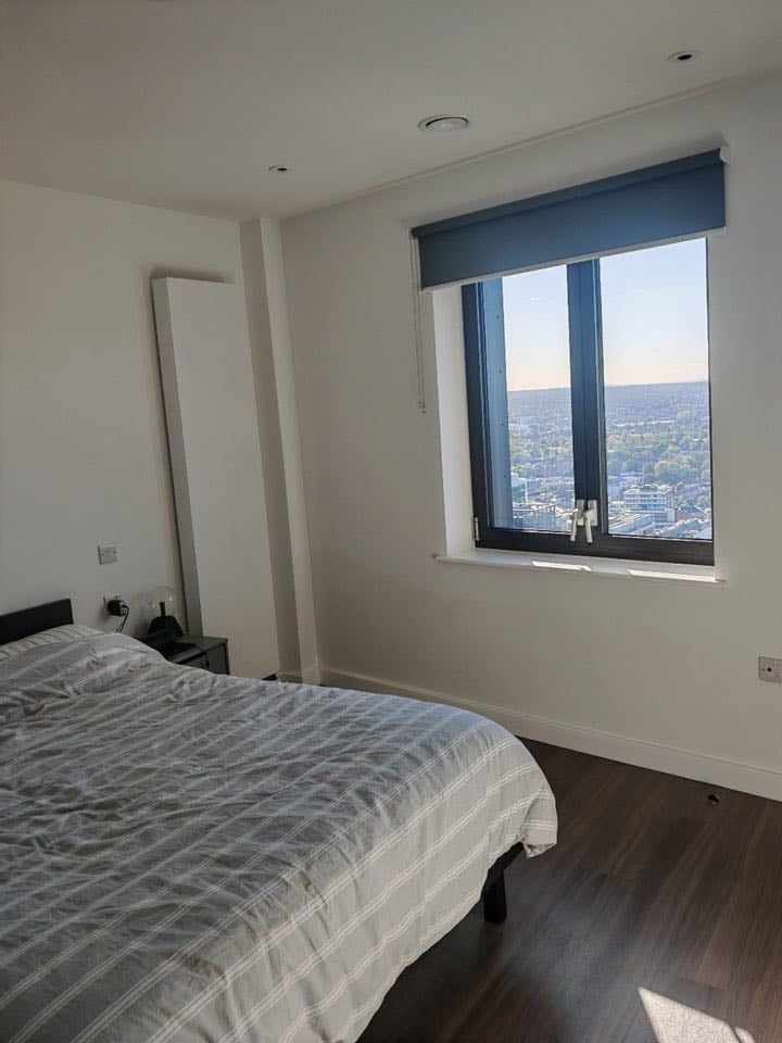 1-Bed Apartment , 30th Floor , East Croydon