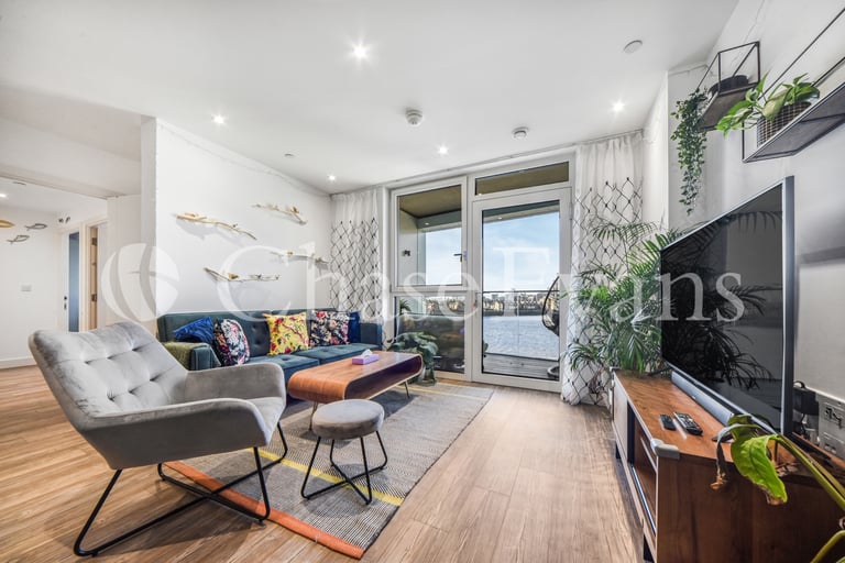 image for 2 bedroom flat in Fiador Apartments, Telegraph Avenue, Greenwich, SE10