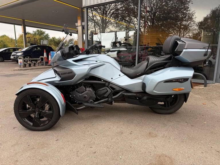 2021 Can-Am Spyder F3 Limited 1330cc 6 speed semi automatic trike in Blue Met