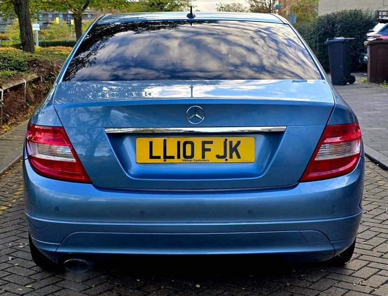2010 Mercedes-Benz C Class C180 CGI BlueEFFICIENCY Executive LEATHER 90DAYS WARRANTY AUTO SALOON ...