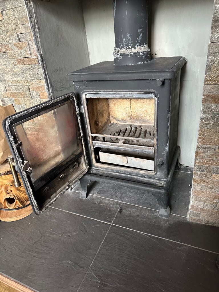 Log burner