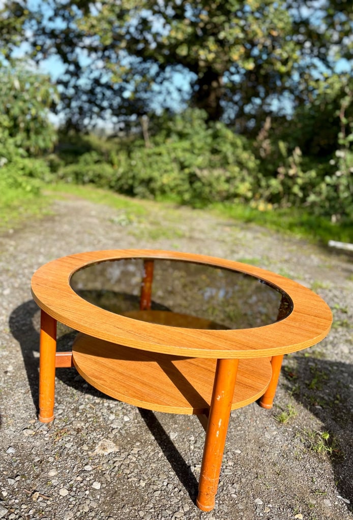 A Vintage Mid Century Teak, g-plan style Round Coffee table.
