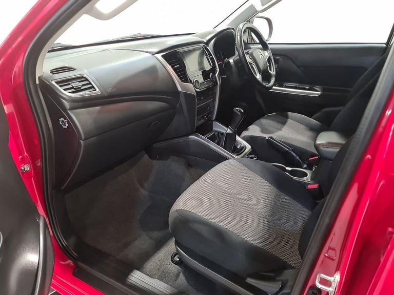 2020 Mitsubishi L200 2.2 DI-D DC WARRIOR PICKUP DOUBLE CAB 4DR MANUAL 4WD 150 BHP Pickup Diesel M...