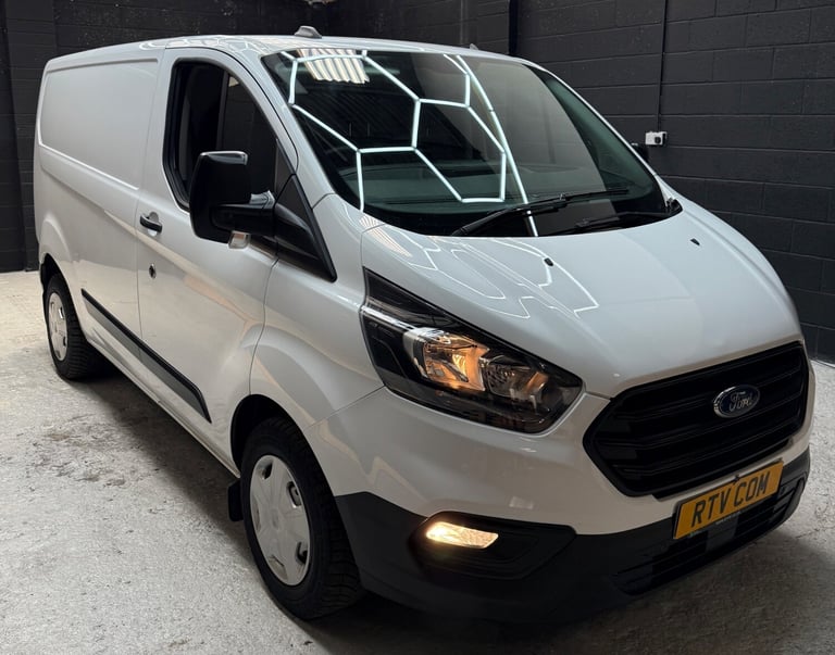 image for 2020 Ford Transit Custom 2.0 EcoBlue 105ps Low Roof Leader Van PANEL VAN Diesel Manual