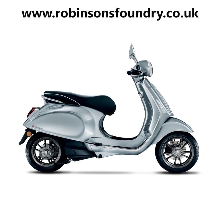 image for New 2025 Piaggio Vespa Elettrica 70 – Cromo – Fully Electric Scooter