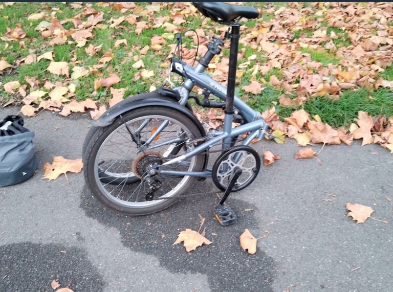 Btwin tilt 120 folding bike 