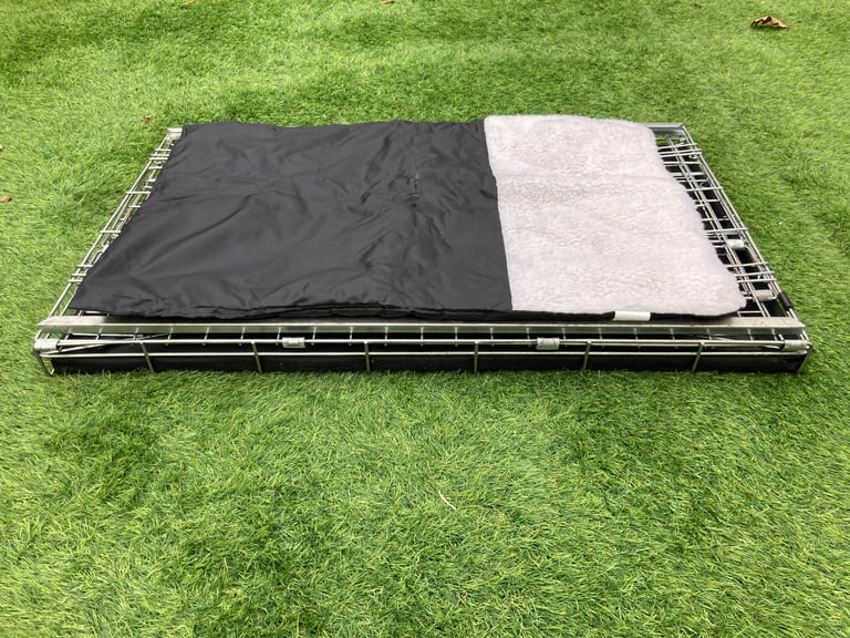 Dog Crate - Puppy or Small Dog