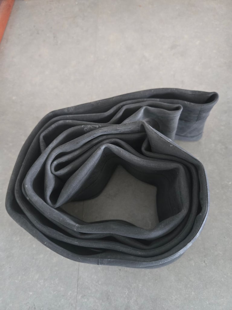 image for Fantastic and brand new slime bike inner tube with slime puncture sealant (in great condition)
