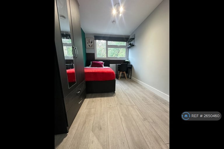 1 bedroom in Hereford Walk, Basildon, SS14 (#2650460)