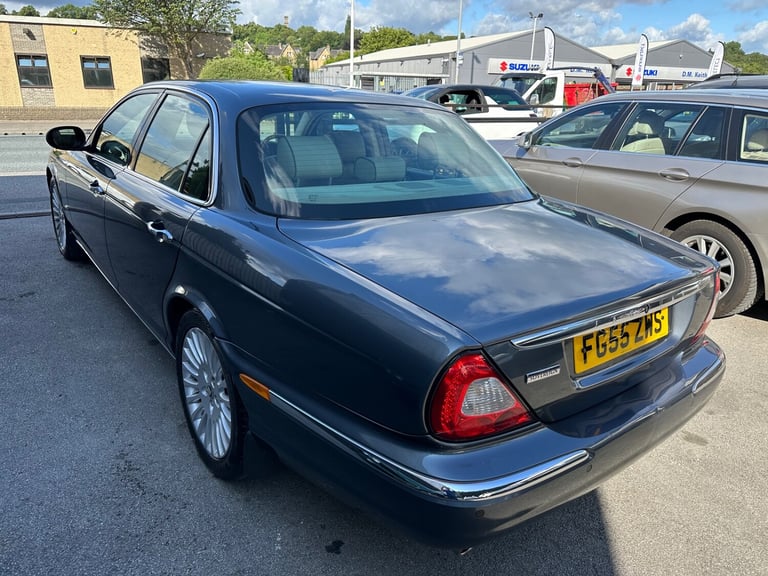 2006 Jaguar XJ XJ 2.7 TDVi Sovereign 4dr Auto SALOON Diesel Automatic