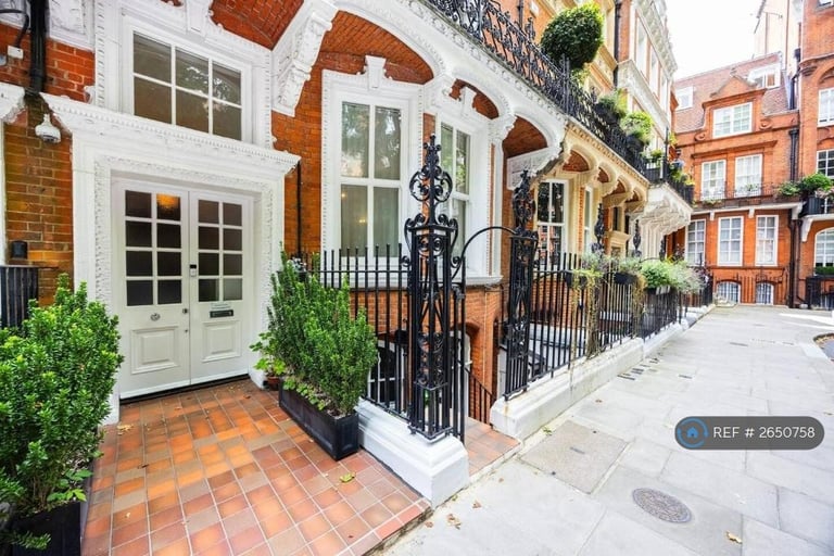 image for Studio flat in Creston House, London, W8 (#2650758)