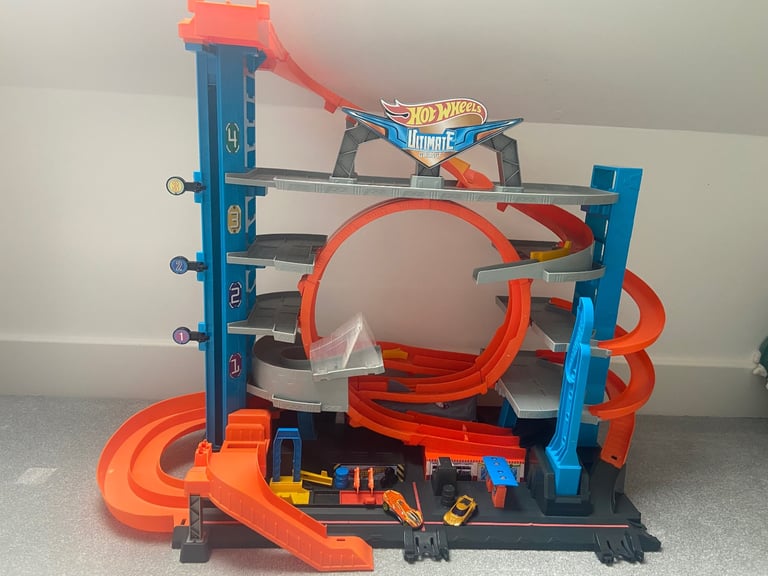 image for Hot Wheels Ultimate Shark Attack Garage