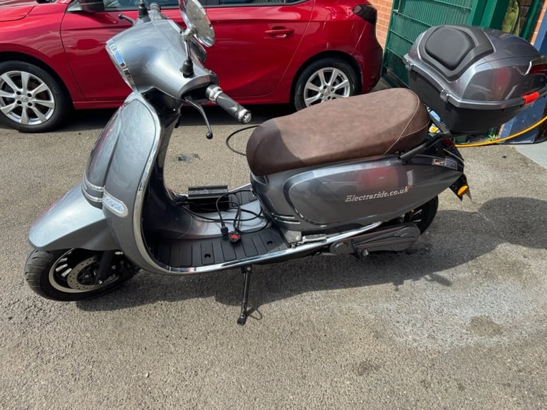 2021 SAKURA JS2A Scooter Electric Automatic Scooter ELECTRIC Automatic