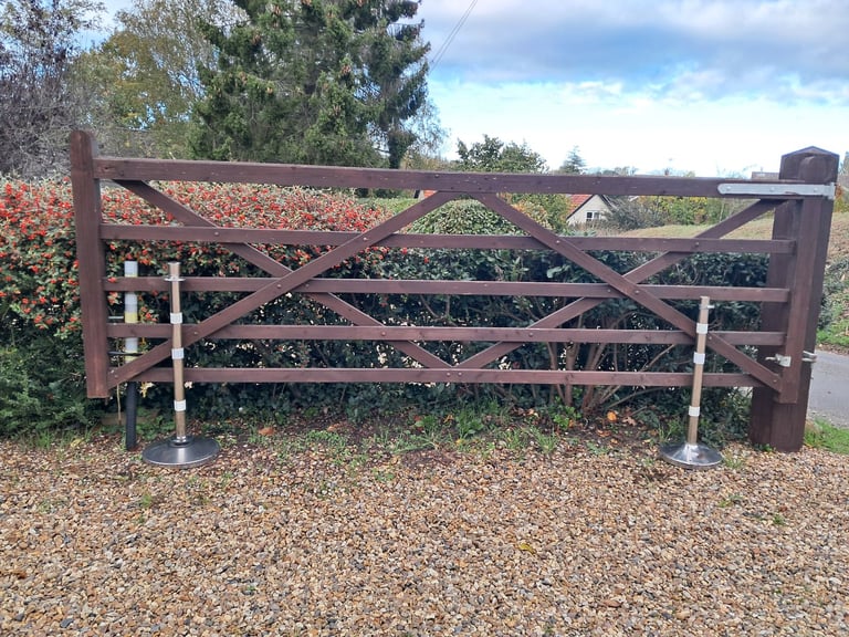 image for Gates - driveway 
