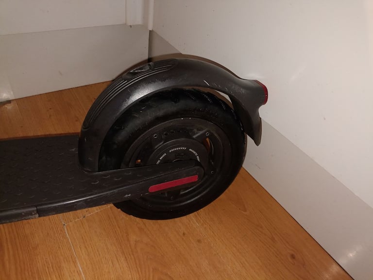 SEGWAY NINEBOOT ELECTRIC SCOOTER FOR ADULT - DELIVERY
