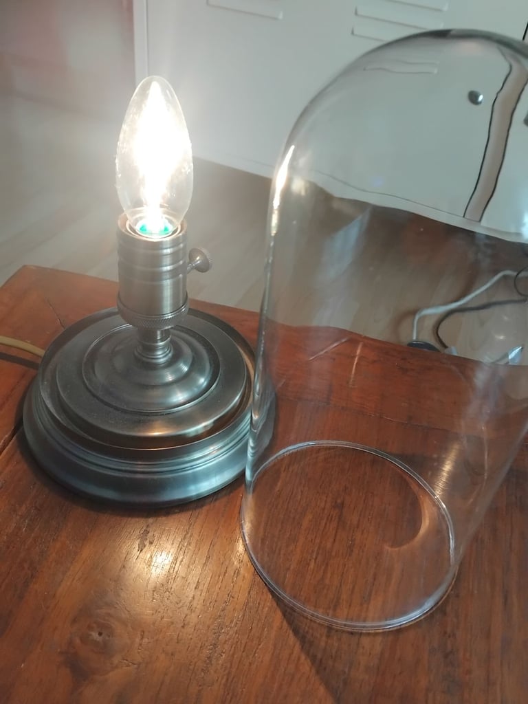 Lovely antique look table lamp