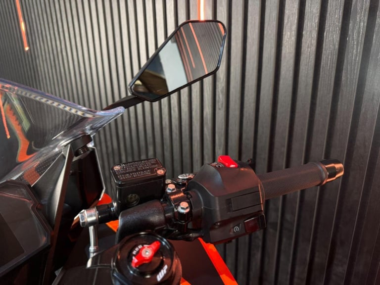 2024 KTM RC 390 390 X-Ring Euro 5